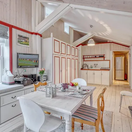 Сasa de vacaciones 1 Bedroom Stunning Home In Galmsbuell *