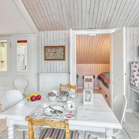 1 Bedroom Stunning Home In Galmsbuell *