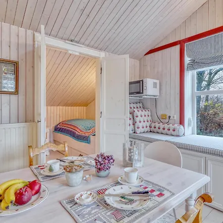 1 Bedroom Stunning Home In Galmsbuell بيت للعطل *